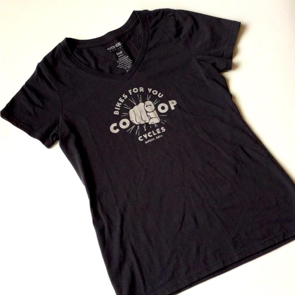 REI CO-OP Cycles V-neck T-shirt Size Small